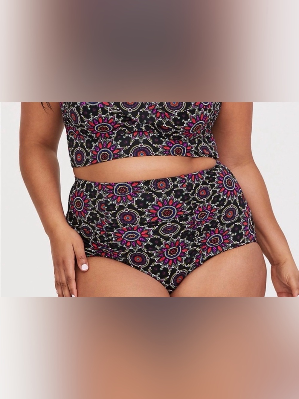 Torrid Size 2 (18/20) Black High-Waist Bikini Bottoms with Medallion Print